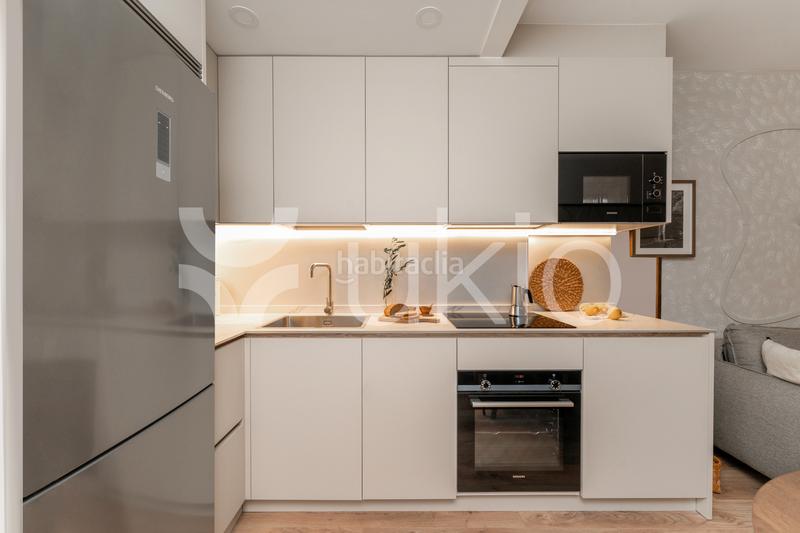 Foto 4873d264-16d3-4ac3-b0d4-02d971d6a6e6. Alquiler apartamento  de 1 habitacion con piscina en Lista en Madrid