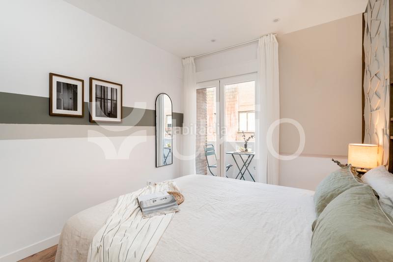 Foto dcf61753-65ac-43fd-a263-98f94b7cfe9c. Alquiler apartamento  de 1 habitacion con piscina en Lista en Madrid