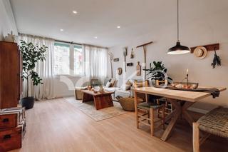 Lloguer Apartament  Carrer de ganduxer. Apartamento de 2 dormitorios con despacho en sant gervasi