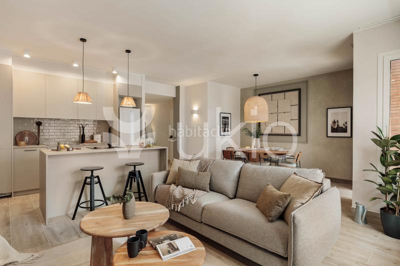 Foto d09b9e3c-5eb9-493a-be40-1da08603dd66. Alquiler apartamento  de 2 habitaciones con terraza en les Tres Torres en Barcelona
