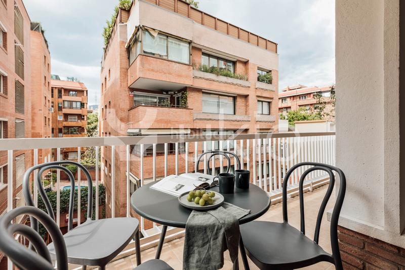 Foto d6f16f17-80a6-49d7-af71-f1fbee6513ec. Alquiler apartamento  de 2 habitaciones con terraza en les Tres Torres en Barcelona