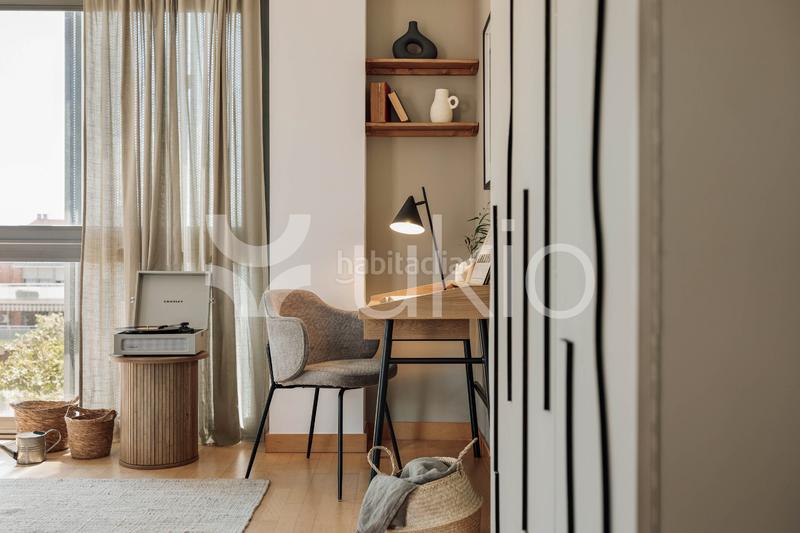 Foto 5996d160-0bd2-41cd-a7ef-594442340bff. Rent apartment with heating in Provençals del Poblenou Barcelona