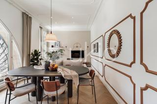 Alquiler Apartamento  Rambla de catalunya. Apartamento de 3 habitaciones con terraza en l'antiga esquerra d