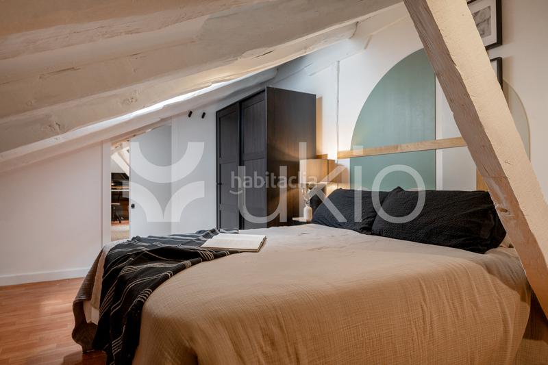 Foto 4322bc41-2b3d-4bb6-ad1f-6e5677e399cd. Alquiler apartamento  de 3 habitaciones con terraza en chueca-justicia en Madrid