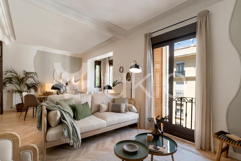 Foto d16bef82-cd43-4654-b95e-88181ef23fcf. Alquiler apartamento  de 4 habitaciones en arapiles en Madrid