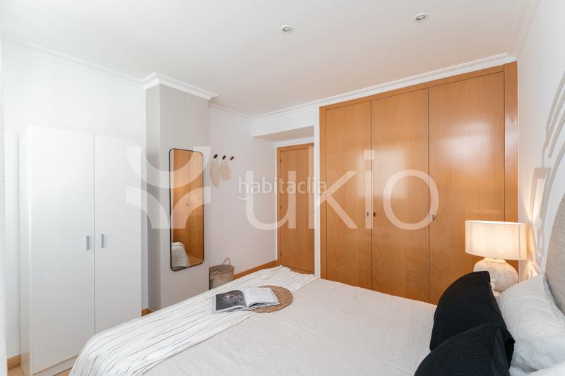 Foto 3a8025e0-21f7-43af-8e70-e7ad9a91e257. Alquiler apartamento  de 1 habitación con piscina en almagro en Madrid
