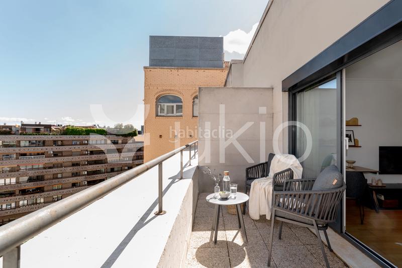 Foto 5ceeba84-5475-4105-94e2-625d8b57f908. Alquiler apartamento  de 1 habitación con piscina en almagro en Madrid