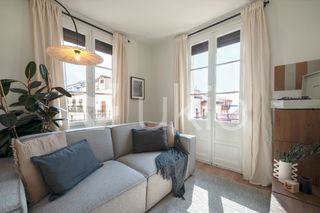 Rent Apartment  Travesía del conde duque. Apartamento de 2 habitaciones en malasaña-universidad