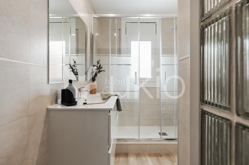 Foto 072a4544-e553-46e9-8d2f-5a07324a04a8. Alquiler apartamento  de 1 habitacion con terraza en Sants en Barcelona
