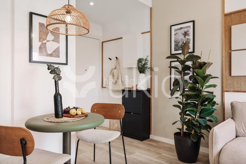 Foto 95fe91d8-f3c8-48c5-ae54-4b24b8f879bc. Alquiler apartamento  de 1 habitacion con terraza en Sants en Barcelona