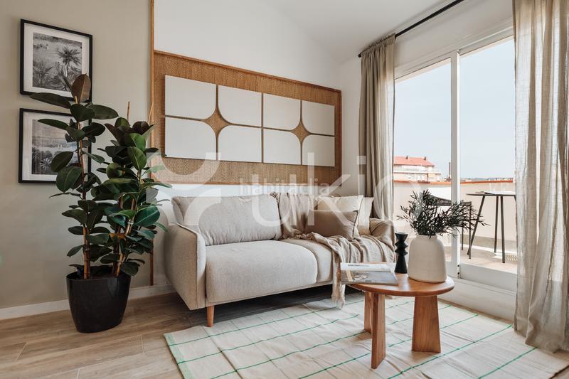 Foto dac84ff3-f5e3-4b3a-bfce-d473311984ee. Alquiler apartamento  de 1 habitacion con terraza en Sants en Barcelona