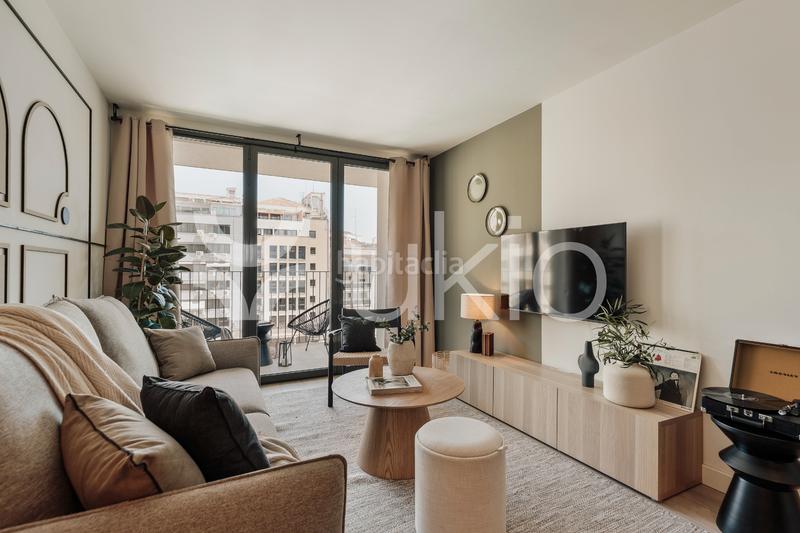 Foto ade6e7db-bd1b-42f5-a165-50a7632f8e59. Rent apartment with heating in La Nova Esquerra de l´Eixample Barcelona