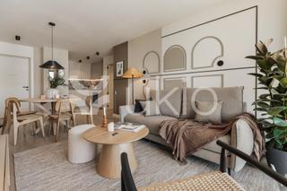 Location Appartement  Carrer de rocafort. Apartamento de 3 habitaciones con balcon en eixample esquerra