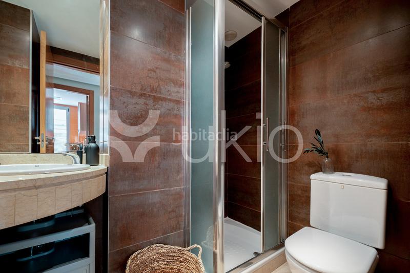 Foto 91e86d04-c54b-499a-914f-777613fd9feb. Alquiler apartamento  de 2 habitaciones con gimnasio y piscina en Trafalgar en Madrid