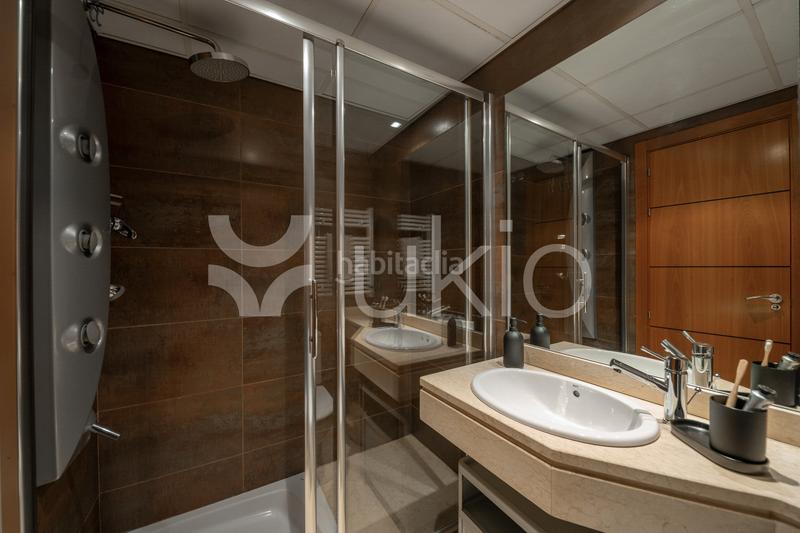 Foto c3f36fb5-c915-4527-b899-0d15bcee5d2e. Miete appartement mit heizung pool in Trafalgar Madrid