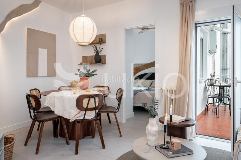 Foto 02142e3d-63de-4af5-bf90-a01df272b899. Alquiler apartamento  de 3 habitaciones con balcon en cuzco-castillejos en Madrid