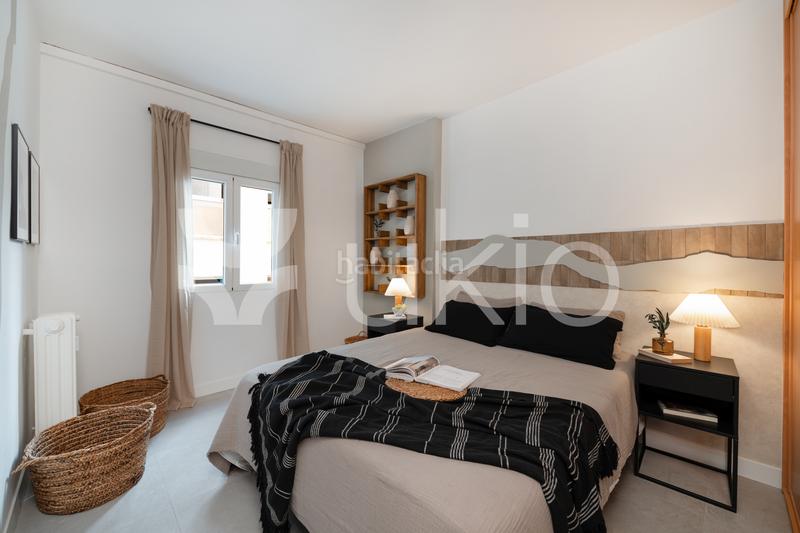 Foto d69b6c74-5c80-43bb-97e3-c03fe406494b. Alquiler apartamento  de 3 habitaciones con balcon en cuzco-castillejos en Madrid