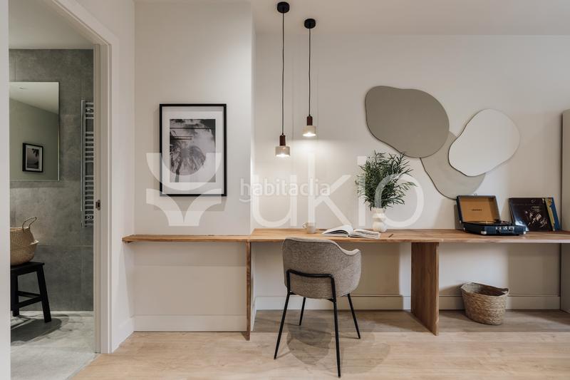 Foto 1e3c40f0-de32-4eb2-af78-bba000287f14. Alquiler apartamento  de 2 habitaciones con balcon en el putxet i el farró en Barcelona
