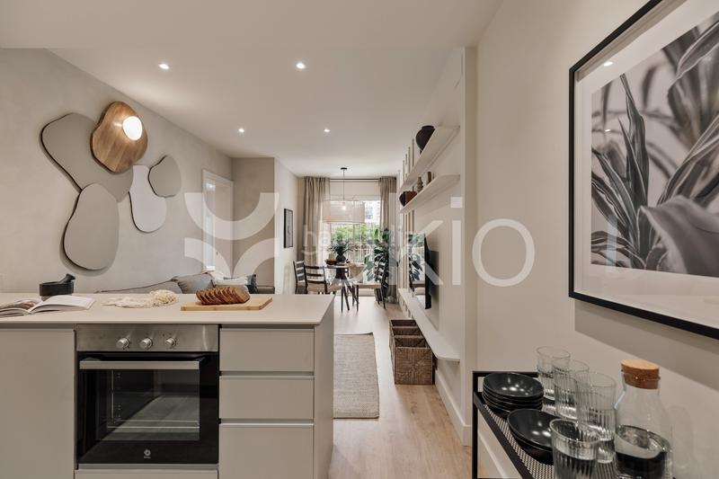 Foto 348a415e-dd6b-47c0-ab50-9d16bc52e8aa. Alquiler apartamento  de 2 habitaciones con balcon en el putxet i el farró en Barcelona