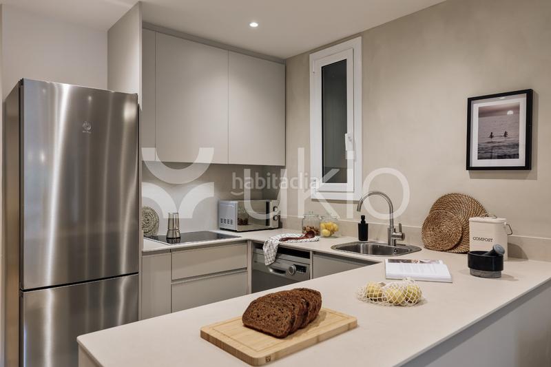 Foto e2f89544-5eee-4d44-9595-507d050798c9. Alquiler apartamento  de 2 habitaciones con balcon en el putxet i el farró en Barcelona