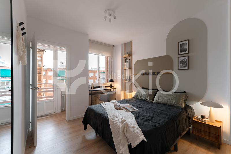 Foto 8b5a762f-3227-4504-b771-ca61dc3aaf0b. Alquiler apartamento  de 1 habitacion con balcon en Castilla en Madrid