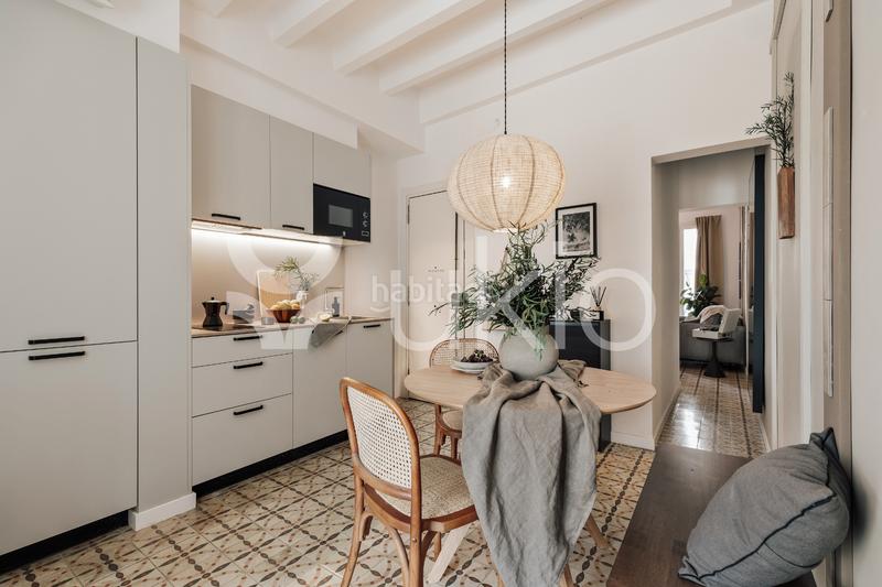 Foto 4d06f447-9545-41fa-bc2e-a1842864f91e. Miete appartement mit heizung in Vila de Gràcia Barcelona