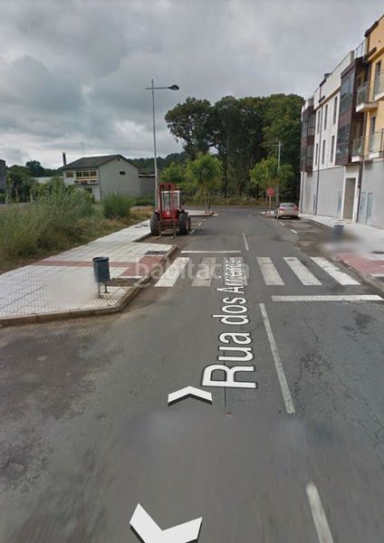 Foto bc1a8cbd-e7a5-4538-afba-ab2356f565c1. Terreny residencial a Lalín