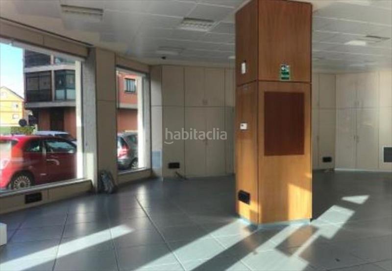 Foto 75f508f3-dc70-4466-aee7-8a9ea0e16ce7. Local commercial dans Bueu