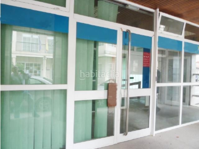 Foto 6ecc1df2-c82f-4de6-a6b7-50fe164a5211. Local comercial a Neves (As)