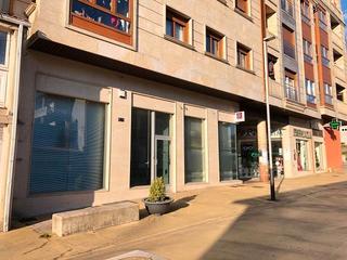 Local Comercial  Rúa pdo. soto couselo. Venta poio- calle pedro souto couselo 5 (praza da granxa 10)  lo