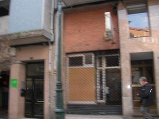 Local Comercial  Calle santo domingo. Alquiler local calle santo domingo.