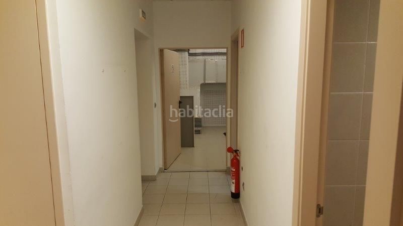 Foto 858a3924-5c94-4138-8c49-8fbc1590026c. Local comercial a Grove (O)
