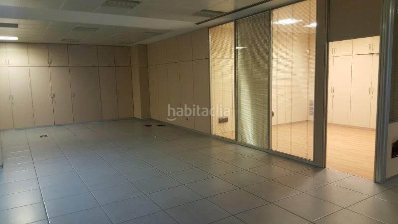 Foto a96531f3-c9e6-4b4f-963a-bf29676b283c. Local comercial a Grove (O)