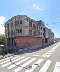 Edifici  Barrio tollo. Venta tomiño-goián. (avenida brasil), edificio sin terminar.