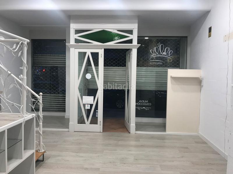 Foto 12e0fa39-a7a8-4ebc-88d6-7ff954e8aa45. Rent business premise in Plaza Independencia Vigo