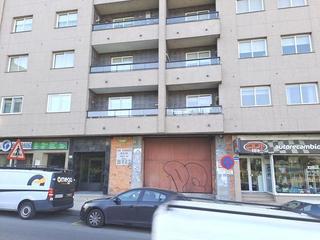 Local commercial  Po-403. Venta avenida de castelao nº 61-ponteareas local comercial.