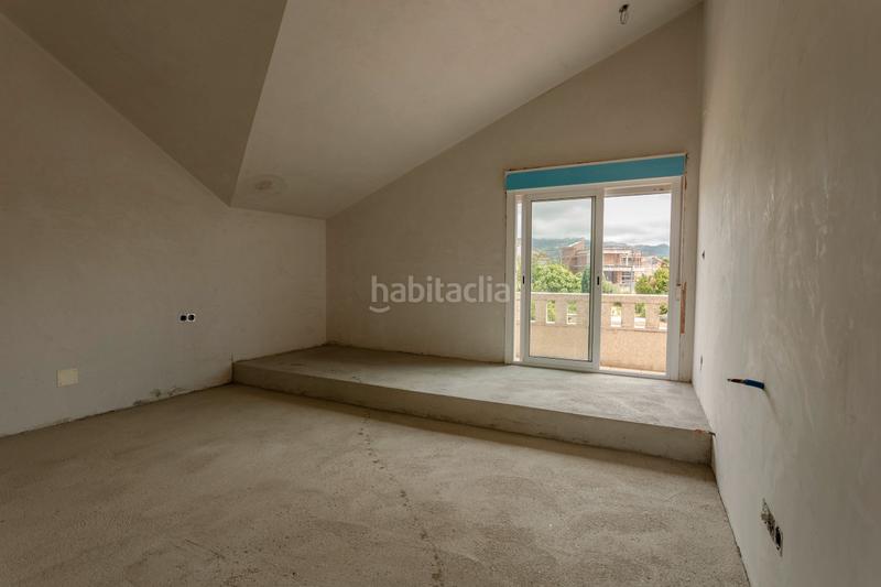 Foto ec8a81fa-75d0-499d-bb42-b220955bb9ba. Chalet mit heizung parking in Navia Vigo