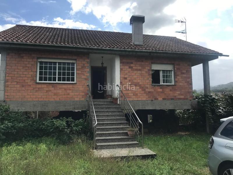 Foto 8431c686-45b9-4abe-9b73-67b78bd7f8ea. House with parking in Ponteareas