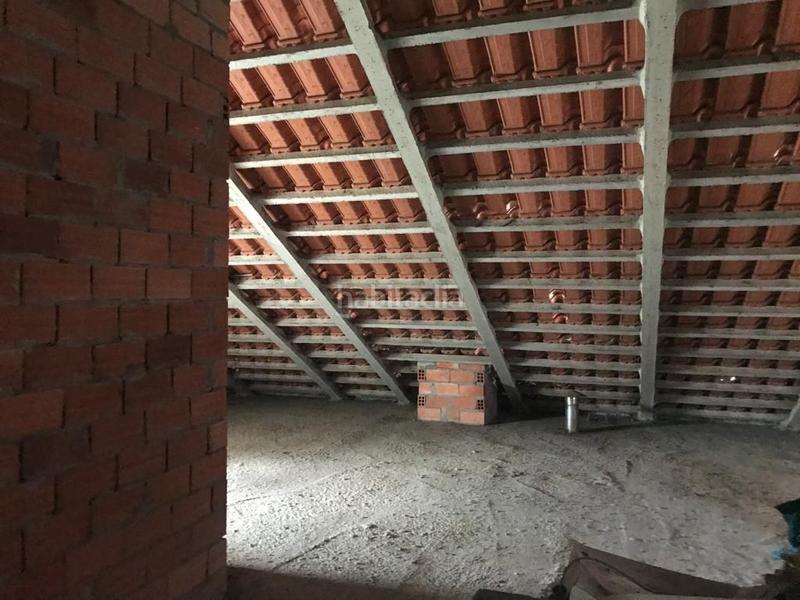 Foto cd266fca-b582-4aec-8d35-eeb43a4fe133. House with parking in Ponteareas