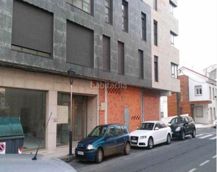 Foto d3bdac07-f981-4977-8093-fe2ffc74dcd1. Edifici a Silleda