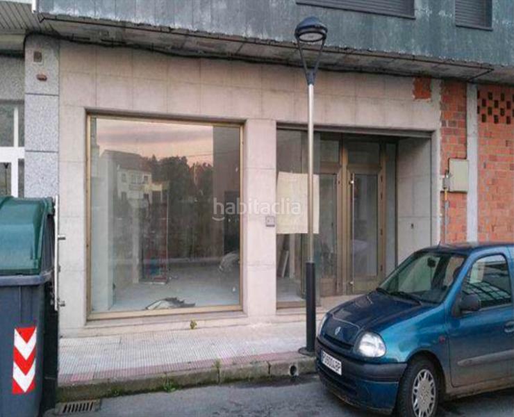 Foto e8a42a72-a28e-4573-93e8-f95956b15fc8. Edifici a Silleda