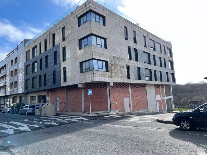 Foto f97db2a9-6287-44e5-a48a-816ff0fc1cae. Edifici a Silleda
