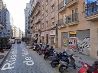 Business premise in Rúa Policarpo Sanz 25