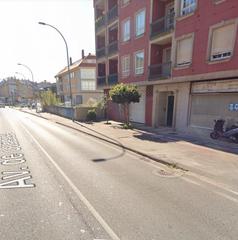 Local commercial à Avenida de ourense 82. Venta avenida de ourense - cangas local comercial.