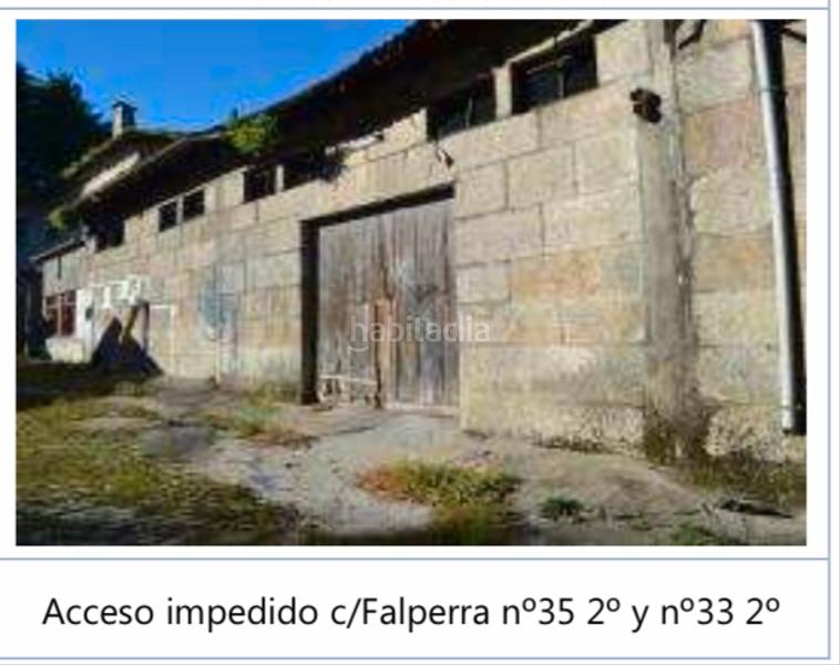 Foto 09a073c6-f2be-4ca8-8003-3471dc98b868. Terrain résidentiel dans rúa da falperra 39 dans Casco Vello Vigo