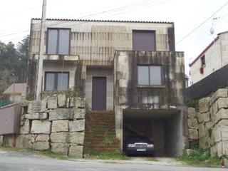 Xalet a Arcade piñeiro 5. Venta alxan-soutoaior casa a reformar.