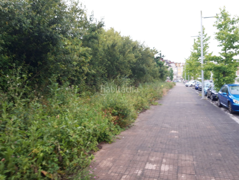 Foto cfcec069-cbf4-4937-ab14-a33b21193135. Terreno residenziale in avenida de bos aires 32 in Pontevedra