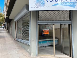 Location Local commercial à Rúa zamora 44. Alquiler calle zamora 44, vigo local comercial ideal pescadería