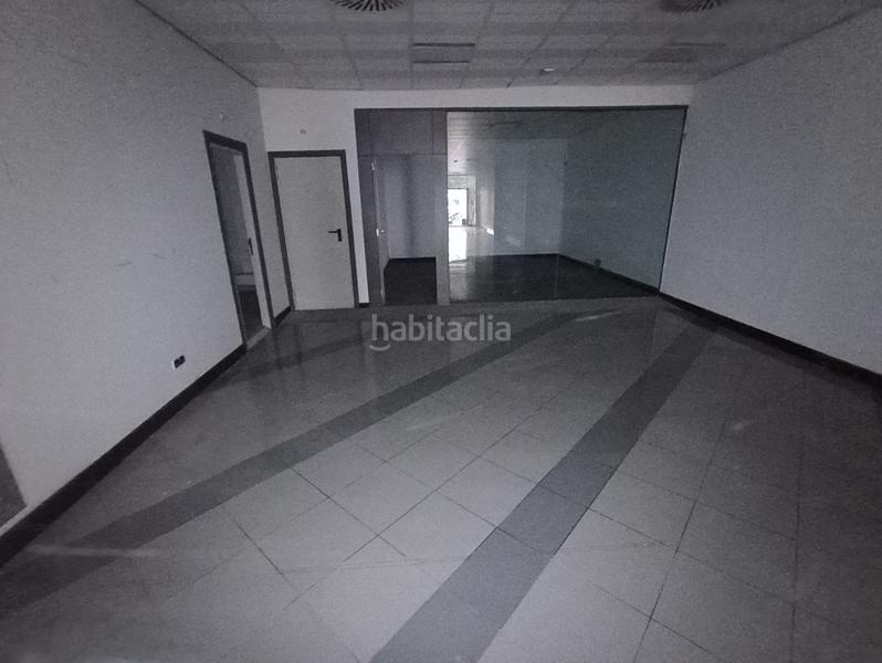 Foto 52a5a89f-77de-4a66-b394-cd44ec567f65. Business premise in rúa de venezuela 46 in Plaza España - Corte Inglés Vigo