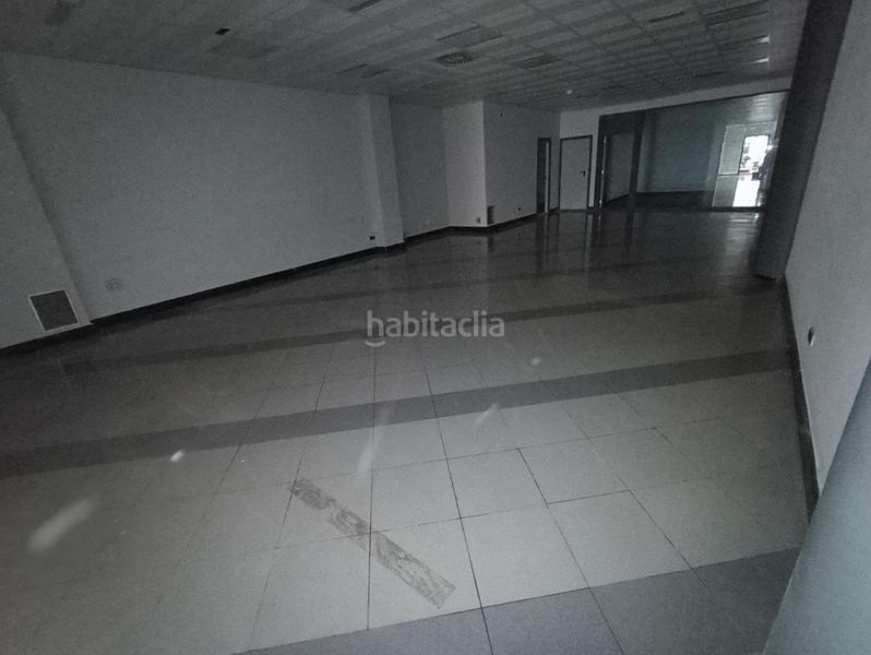 Foto fe609f26-315d-4619-8372-120c20649799. Business premise in rúa de venezuela 46 in Plaza España - Corte Inglés Vigo